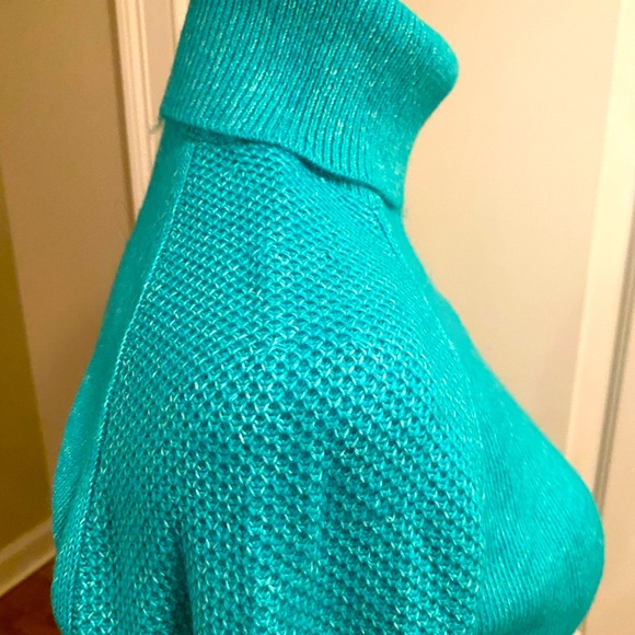 Loft Mint Green Turtleneck Sweater 🍀 - Picture 12 of 14